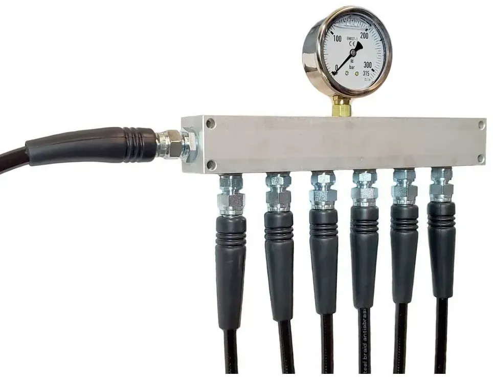 Metalsub Bauer Inlet G 1/4 ́ ́ 6 Outlets Verteilerblock Mit Manometer - Steel - One Size