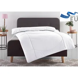 OTTO home Microfaserbettdecke Microlux, Bettdecke 135x200 cm und Übergrößen bis 240x220cm, Füllung: Feuchtigkeitsregulierende 3D Klimafaser (Polyester), Bezug: Microfaser-Feinbatist, fest versteppter Bezug - keine Bettwäsche nötig, Sommer, Winter weiß 155