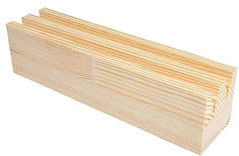 Holzaufsteller für Ringe