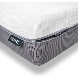 sleezzz Viskoelastik-Matratze Sleezzz Premium 120 x 200 cm, Höhe 20 cm, Härtegrad H2/H3, mit Wendegriffen + Sleezzz® Cool Kühl-Effekt Kissen gratis