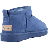 UGG CLASSIC ULTRA MINI für Damen, blau, Größe 42 EU