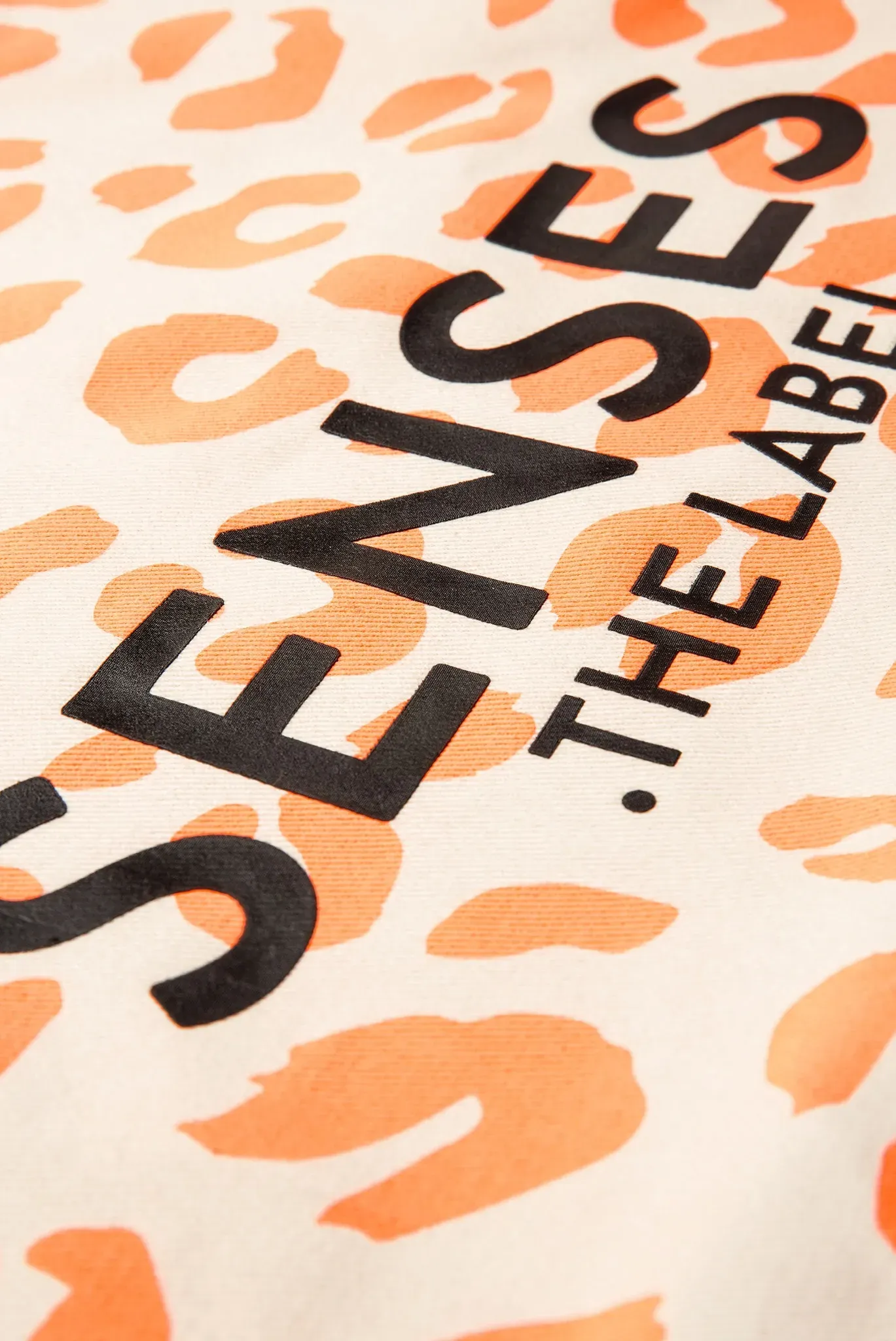 Shopper SENSES.THE LABEL, Damen, Gr. B/H/T: 60cm x 42cm x 17cm, orange (leo neon orange), Baumwolle, bedruckt, Taschen Shopper