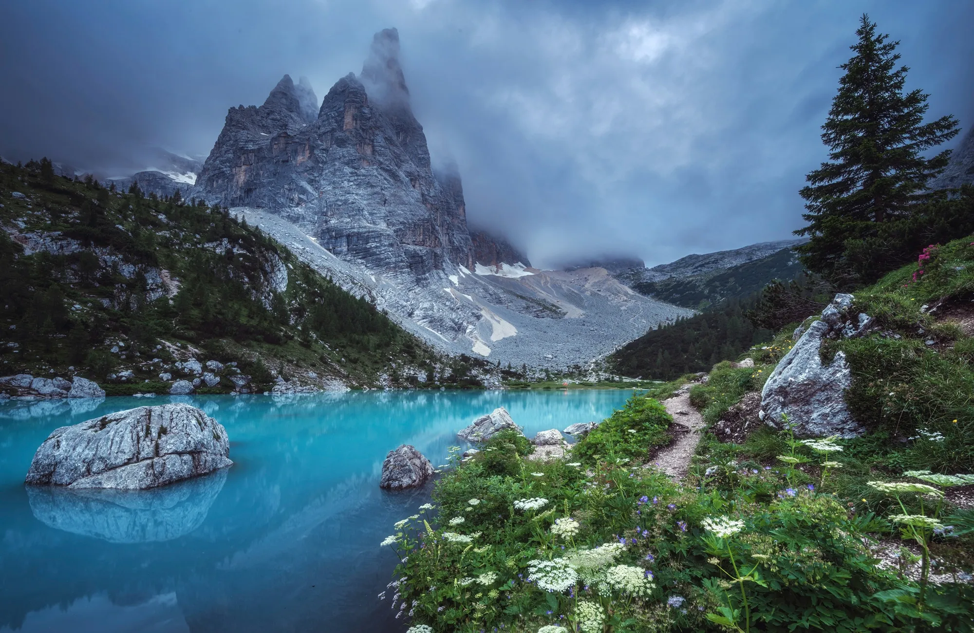Fototapete PAPERMOON "Photo-Art JEAN CLAUDE CASTOR, VENETIEN - LAGO DI SORAPIS PANORAMA", bunt, B:4,50m L:2,80m, Vlies, Tapeten