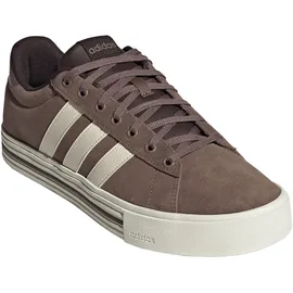 adidas Daily 4.0 Earth Strata/Off White/Aurora Coffee 45