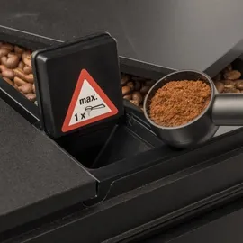 NIVONA NICR 960 mattschwarz/chrom