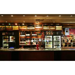 Fototapete PAPERMOON "ENGLISH BAR-PUB BISTRO CAFE' RESTAURANT FLASCHEN BIER", bunt, B:4,00m L:2,60m, Vlies, Tapeten