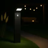 Melitec Solar-Gartenleuchte SO44, LED-Solarlampe Outdoor, Wegeleuchte mit Bewegungsmelder, Gartenlampe aus Kunststoff, schwarz, bis zu 8h Leuchtdauer - Schwarz