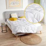 Traumschlaf Basic Faser Ganzjahresdecke medium, Füllung: 100% Polyester 135x200 cm - weiß
