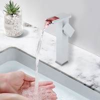 Waschtisch Armatur badarmatur Wasserfall led Badezimmer Mischbatterie Weiß