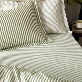 furn. Yard Hebden Schmal Gestreiftes 100% Baumwoll Spannbettlaken – Ultraweiches Gestreiftes Strukturiertes Bettlaken (Olive – Super King – 180x200x32cm)