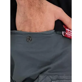Alpha Industries Crew Shorts grau 38