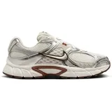Nike V5 RNRs Damen weiß - US: 10.5 | UK: 8 | EU: 42.5