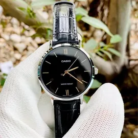 Casio analog LTP-VT01L-1BUDF (A1626) - Schwarz/Gold