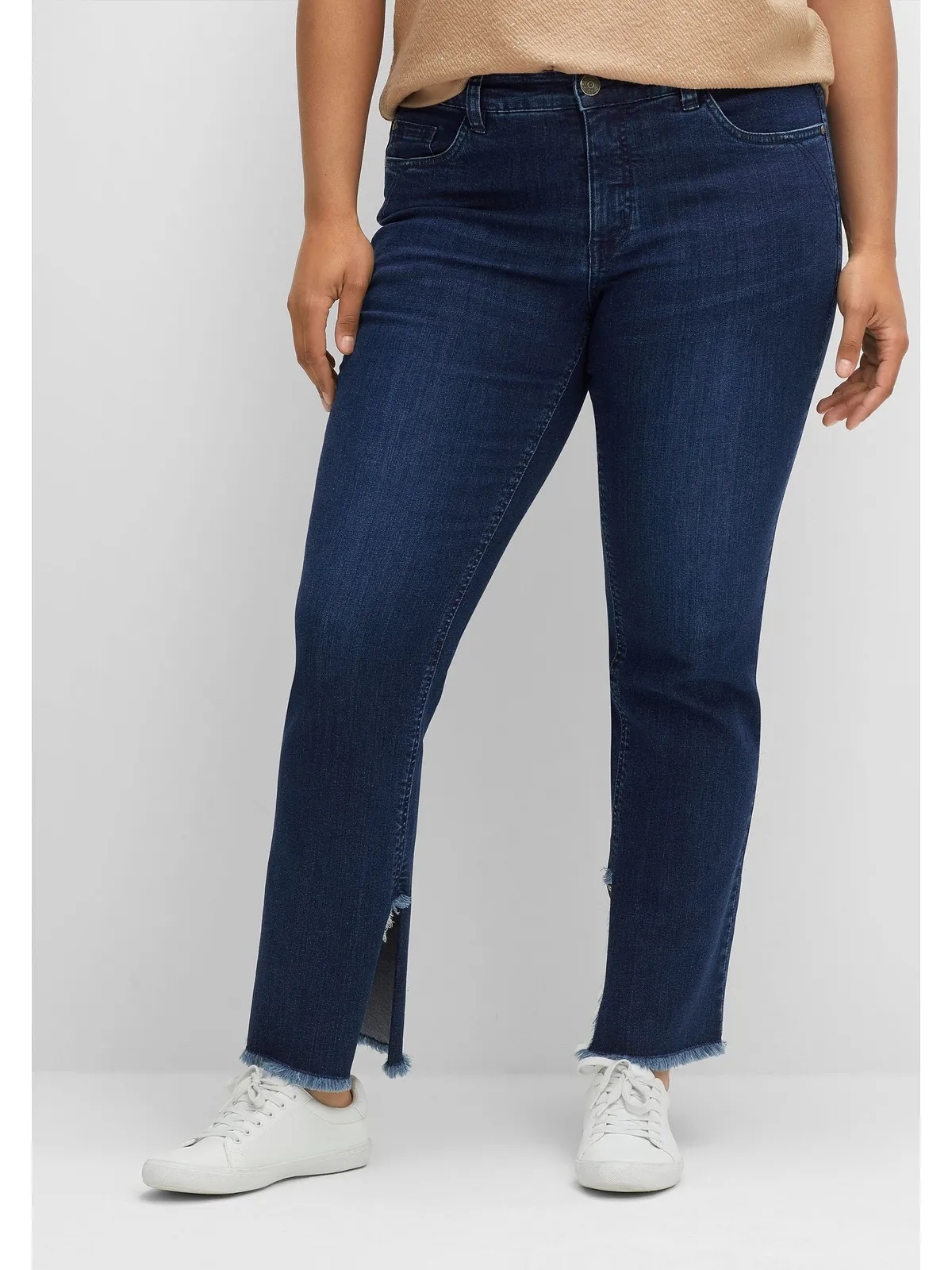 Gerade Jeans SHEEGO "Große Größen" Gr. 46, Normalgrößen, blau (dark blue denim) Damen Jeans Gerade