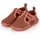 Sterntaler Badeschuhe Uni – Unisex Baby Aquaschuhe knöchelhoch mit Klettverschluss – Strukturierte Sohle – Atmungsaktives Mesh – Kinder Wasserschuhe - Bademode - Farbe lehmbraun, Größe 22