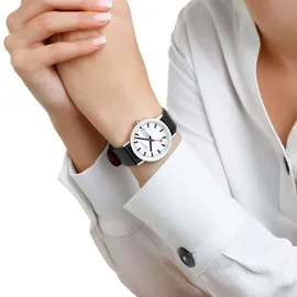 Mondaine Classic 36 mm A667.30314.11SBBV