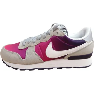 NIKE Damen Internationalist (GS) Fitnessschuhe, Grau/Weiß/Lila (Wolf Grey White Purple Dynasty), 37.5 EU - 37.5 EU