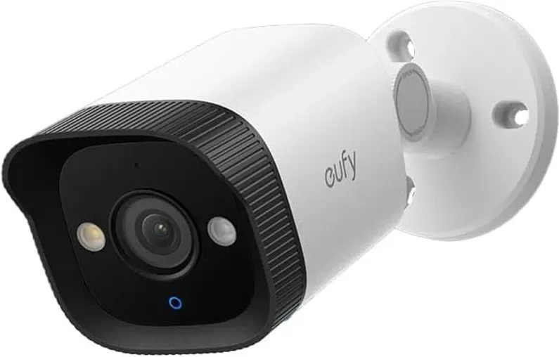 eufy PoE Bullet-Überwachungskamera E40, verkabelte Außenkamera, 4K UHD, 122° Weitwinkel, F1.6 Farbnachtsicht, 24/7-Aufzeichnung, KI-Erkennung für Mensch/Fahrzeug/Tiere, rot-blaues Warnlicht, Plug&Play