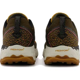 New Balance Fresh Foam X Hierro v7 Herren golden hour/dark camo/black 42