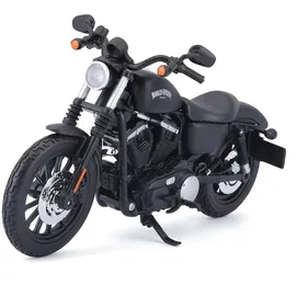 MAISTO 532326 - Harley Davidson 13 Sportster Iron 883 1:12