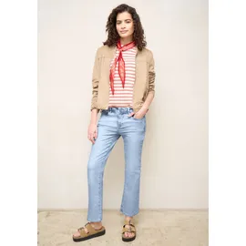 street one studio Mid Waist Kick Flare Jeans in ultrableached wash | Gr.: W27/L28
