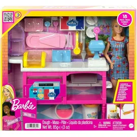Barbie Malibu Puppe und Spielset mit 18 Teilen zum Backen (HJY19)