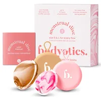 Bodyotics Wiederverwendbare Menstruationsscheibe, bis zu 12 Stunden tragbar, Alternative zu Menstruationstassen, Tampons und Binden - auslaufsicher - kleine und große Größen (Beige und Hellrosa)
