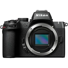 Nikon Z50 II + DX 18-140 VR