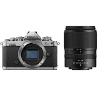 Nikon Z fc + Nikkor Z DX 18-140mm f/3,5-6,3