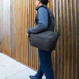Peak Design Everyday Sling 10L V2