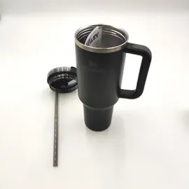 Stanley Quencher H2.0 Flowstate Tumbler 1,2l Black