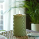 MARELIDA LED Kerze Twist Echtwachs gedreht flackernd H: 15cm Timer grün