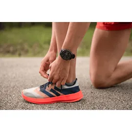 Garmin fenix 7S Standard silber mit graphitfarbenem Armband