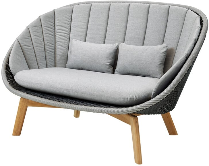2-Sitzer Sofa Peacock Cane-line Beine Teak/Geflecht grau braun, Designer Johannes Foersom & Peter Hjort-Lorenzen, 94x151x95.5 cm