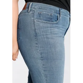 Levi's Plus Size 315TM Shaping bootcut Jeans, Lapis Topic, 14 M - M
