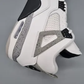 Jordan Nike Air Jordan 4 Retro "White Cement" Weiß/Grau, Größe: 41 - Weiß - 41
