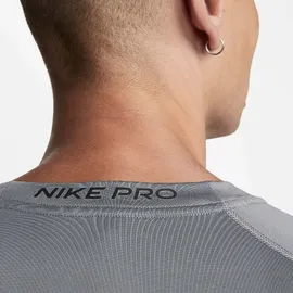 Nike Pro Dri-FIT Tight kurzarm Fitnessshirt Herren 084 smoke grey/black L