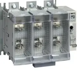 Hager HFD363 Schalter mit Sicher. 3P - 630 A / T3