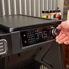 Traeger Woodridge schwarz