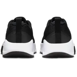 Nike MC TRAINER 3 Damen Schwarz 42