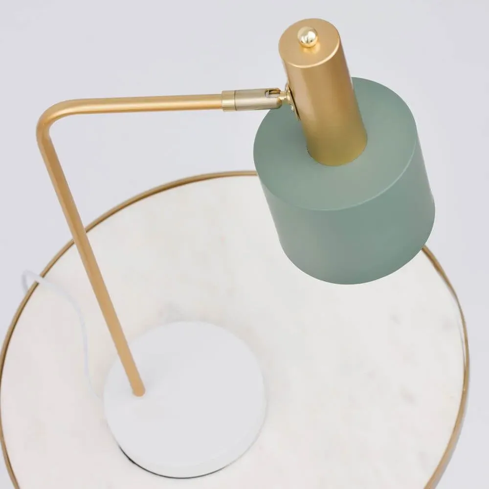 Paz Skandi Tischleuchte in Goldfarben-Matt Weiß