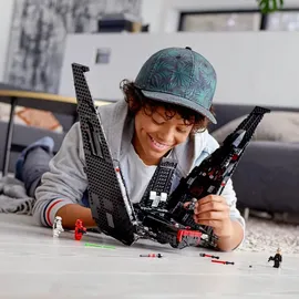 LEGO Star Wars Kylo Rens Shuttle 75256