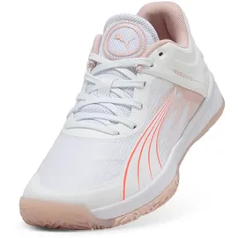 Puma Accelerate Turbo W+ Hallenturnschuh, white/glowing red/rose quartz/alpine snow 44.5