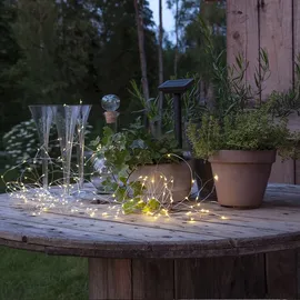Star Trading Solar Lichterkette 200 LEDs warmweiß 19,9m Lichtsensor