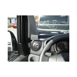 BRODIT 804464 ProClip Halterung - Nissan NV200 ab Baujahr 2010 Navigation PDA...