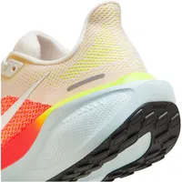 Nike Pegasus 41 Damen Summit White / Chrome / Bright Crimson 43