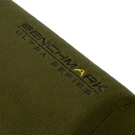 AVID Carp Benchmark Ultra Memory Foam Kissen 49 x 30 cm Grün