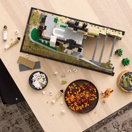 LEGO Schloss Neuschwanstein 21063