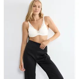 Triumph Body Make-Up Illusion Lace WP Offwhite E, 80 Damen