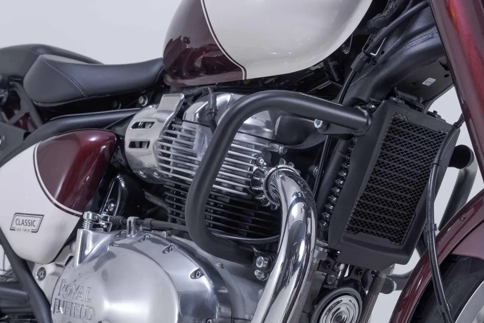 SW-Motech Crash bar - Zwart. Royal Enfield Classic 650 (24-).